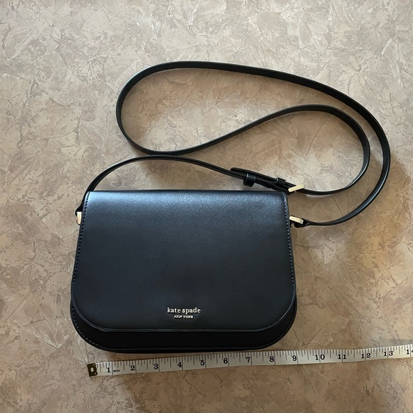 SOLD kate spade Black Crossbody Flap Top Leather Purse Gently Used - Picture 1 of 12